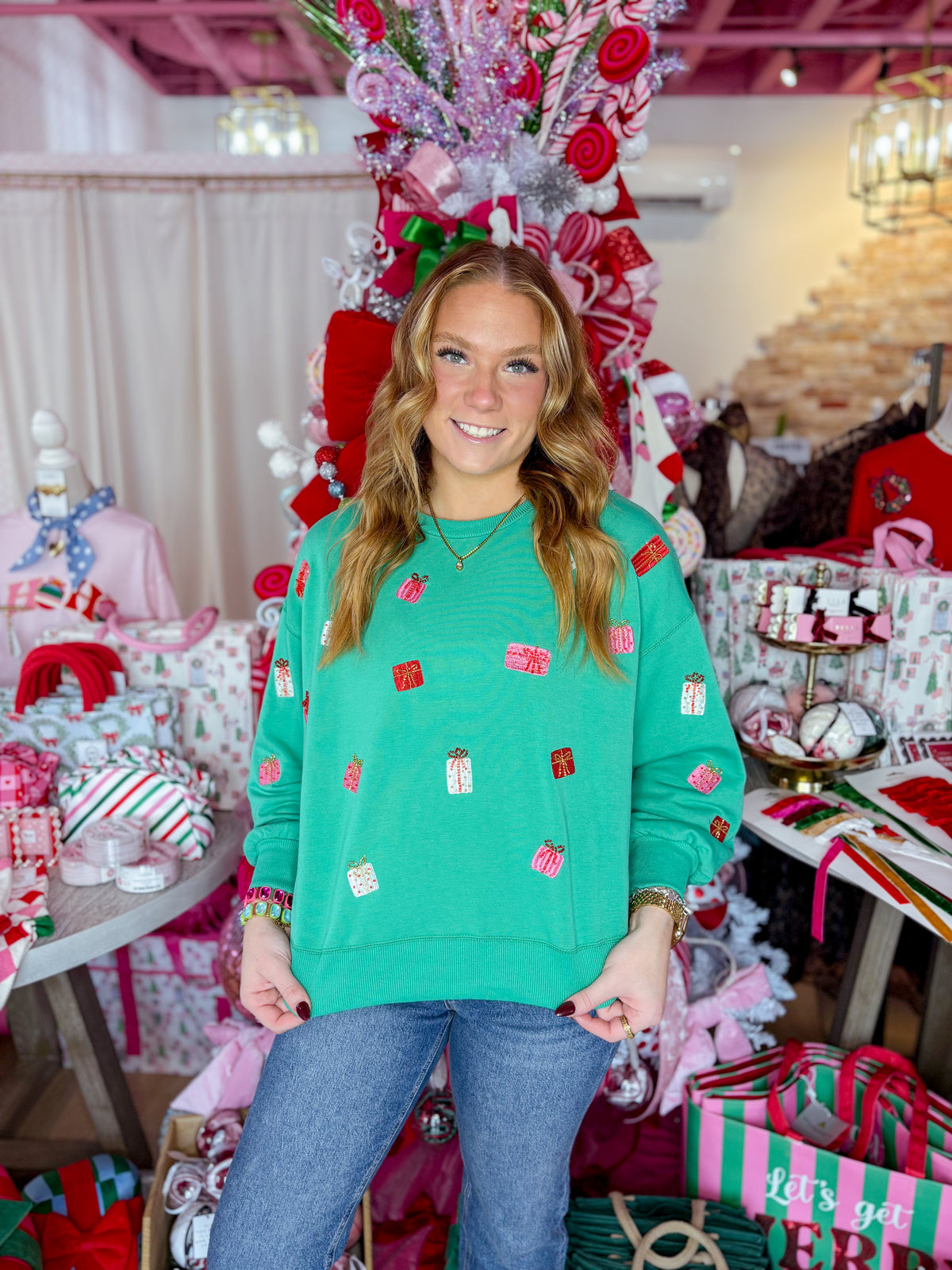 Millie Crewneck - Presents