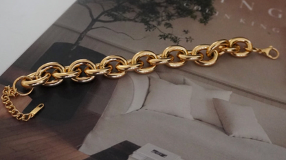 Liv Bracelet
