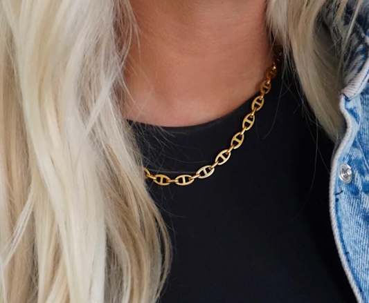 Mia Necklace