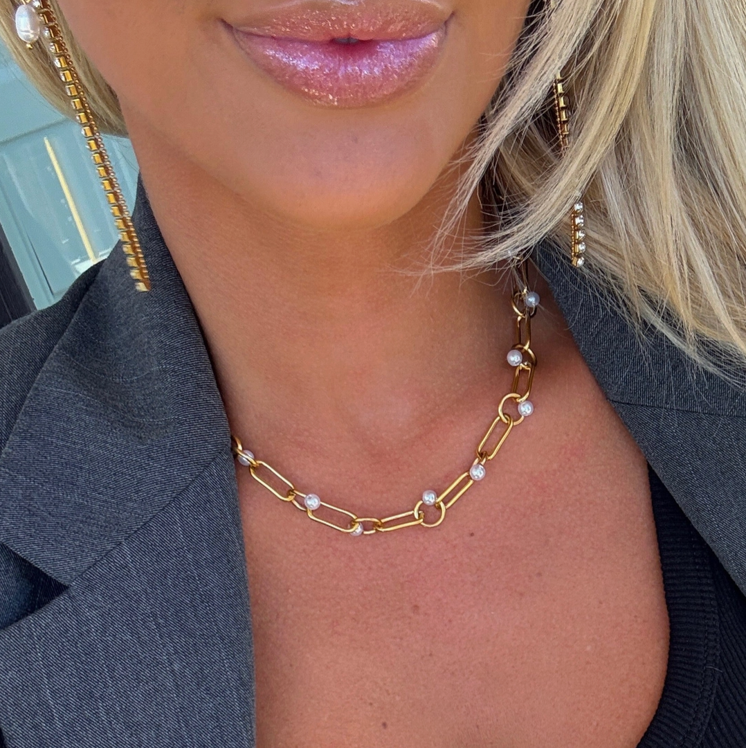 Jennifer Necklace